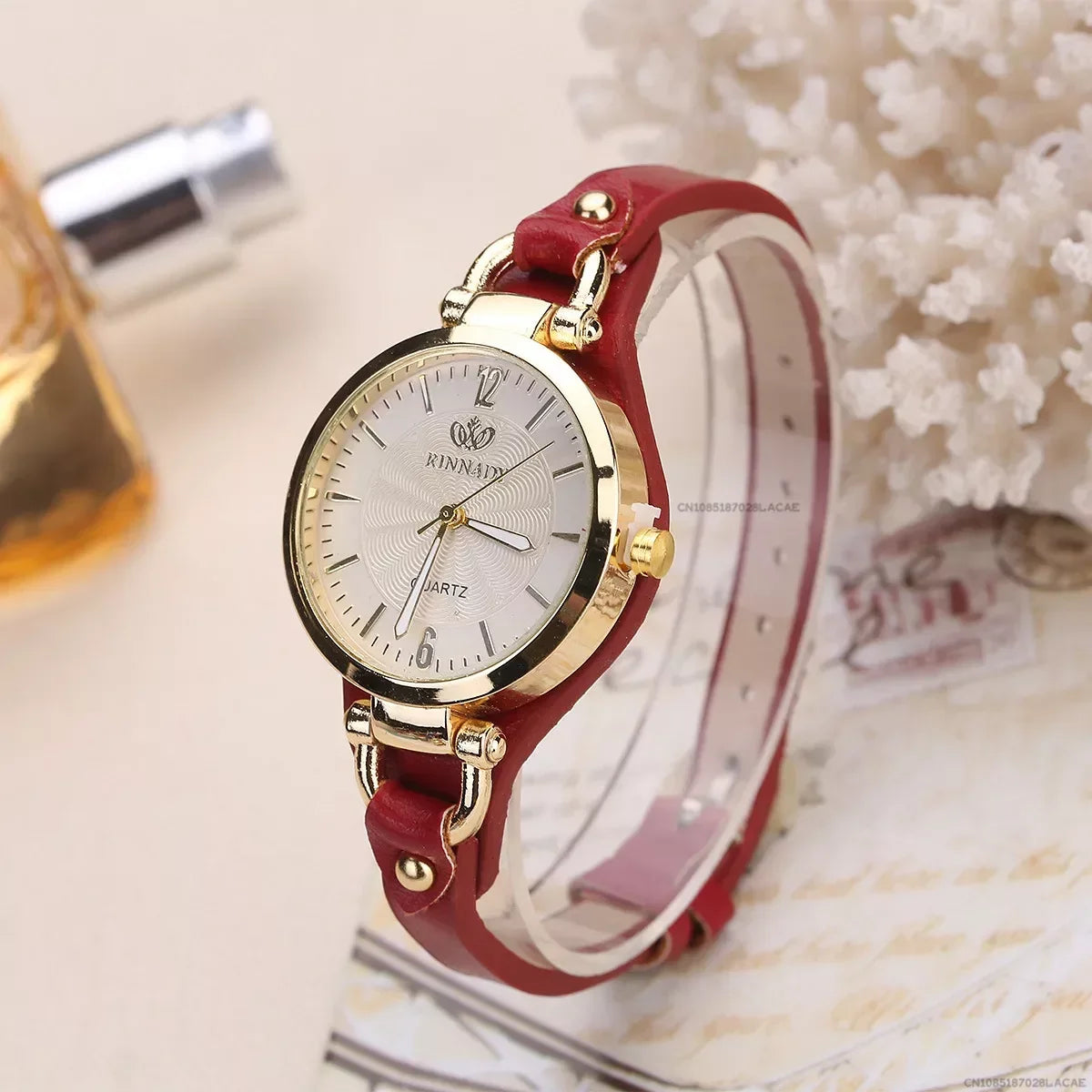 Women Casual Watches Round Dial Rivet PU Leather Strap Wristwatch Ladies Analog Quartz Watch Gift Fashion Luxury Wrist Watch