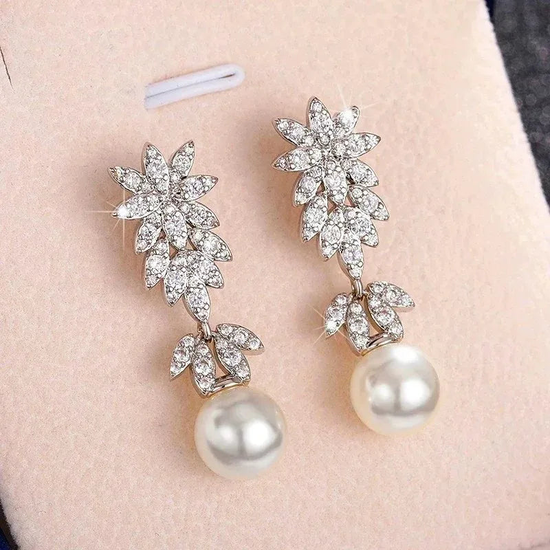 925 Sterling Silver Aesthetic Flower Long Hanging Pearl Earrings Exquisite Earrings New for Women Wedding Jewelry