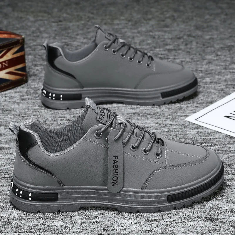 Men's casual shoes four seasons new soft-sole non-slip outdoor work shoes flat shoes fashion comfort youth Joker walking shoes