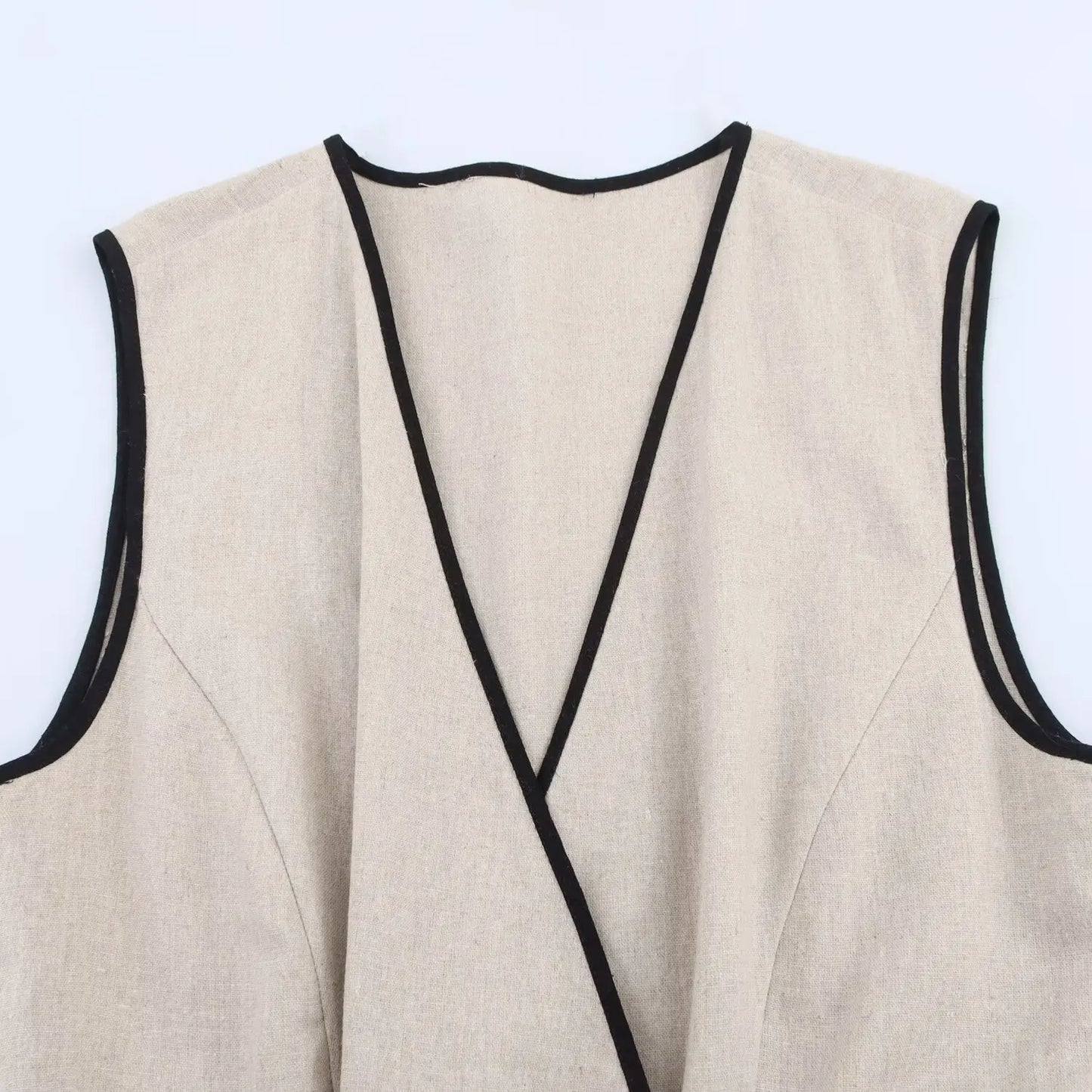 PB&ZA2025 Summer New Product Women's High End Casual and Fashionable Simple With Belt Sleeveless V-neck Medium Length Dress