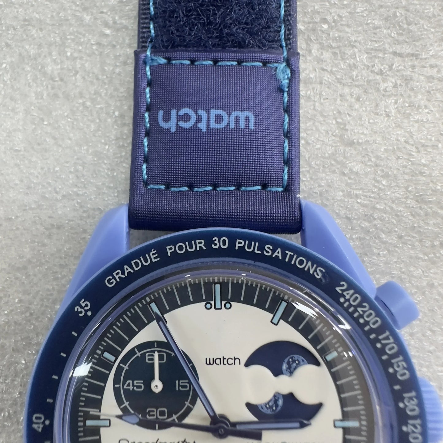 Polished 2025 Moon Mission His Hers Watch 6-Hand Chrono Quartz Movement 50m Water Resistant Luminous