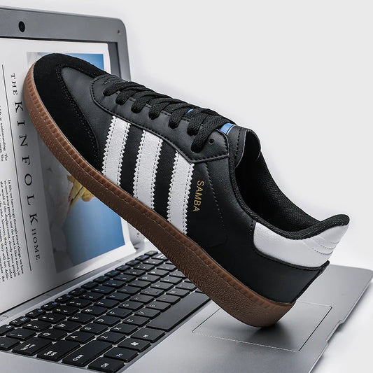 Men's casual sneakers Breathable sneakers Lightweight outdoor leather running shoes Sports jogging couples tennis walking shoes