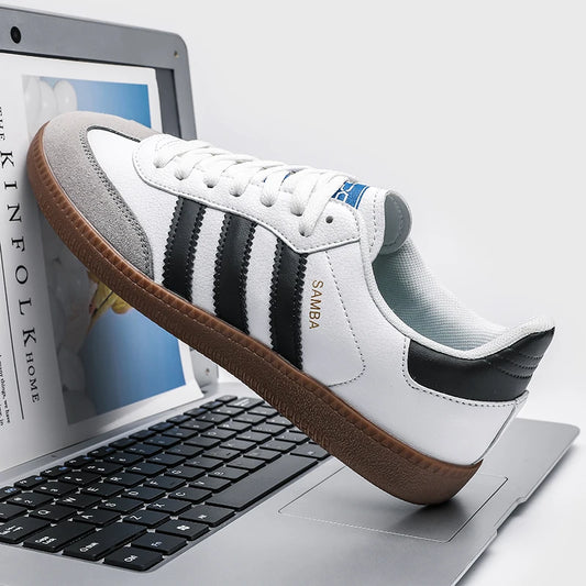 Men's casual sneakers Breathable sneakers Lightweight outdoor leather running shoes Sports jogging couples tennis walking shoes