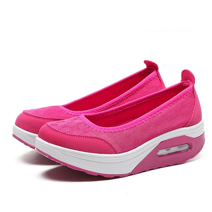 Women's Casual Work Shoes 2025 Fashionable Wedge Heel Swing Shoes Thick Sole Large Size 42 Comfortable Breathable Nurse Shoes