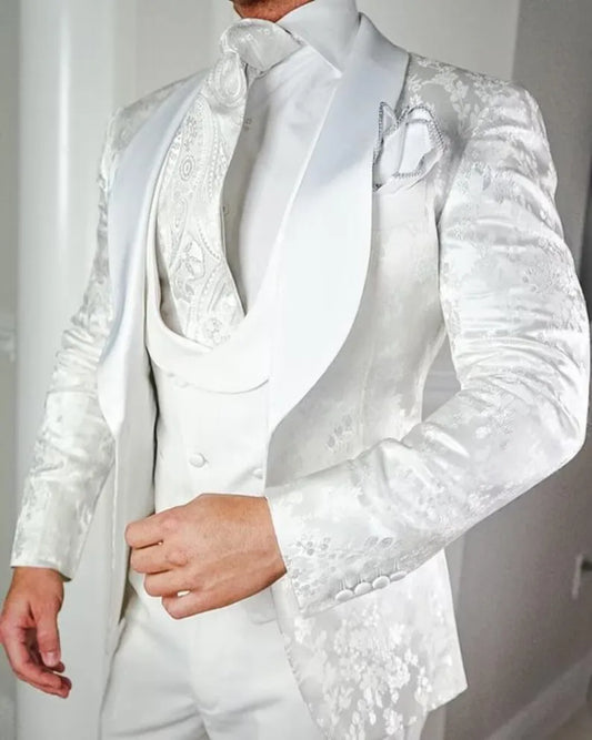 Men's White Jacquard Three-Piece Tuxedo – Printed Suit for Weddings   Men Clothing