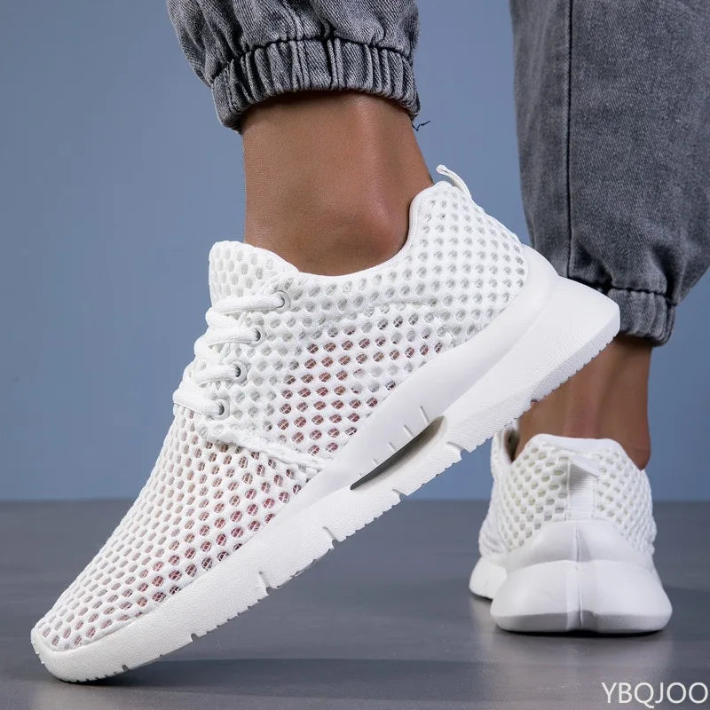 Spring and Autumn Lightweight Breathable Mesh Solid Color Strap Sports Shoes Anti slip Outdoor Breathable Men's Running Shoes