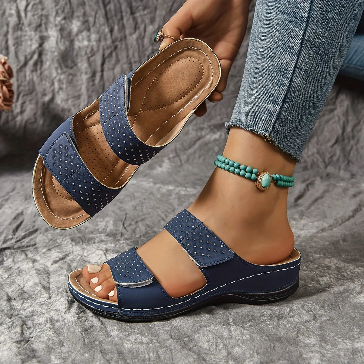 2025 New Ladies' Contrasting Wedge High-heeled Sandals, Casual Open Toed Thick Soled Shoes, Comfortable Ankle Strap Sandals
