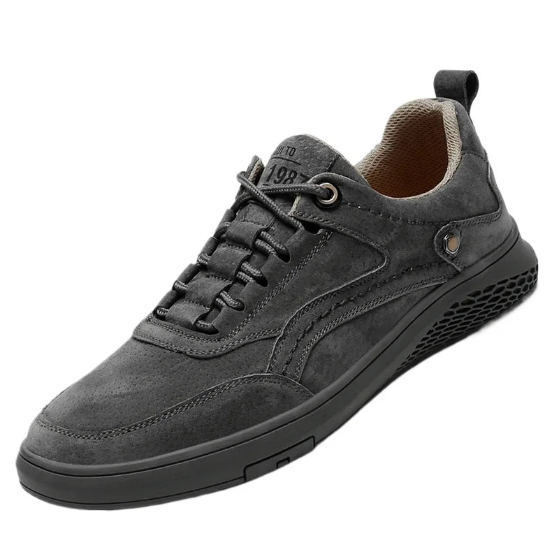 Men Sneakers shoes Men Shoes fashion Genuine Leather Casual Shoes Breathable Autumn lace up comfortable Loafers Outdoor Oxfords