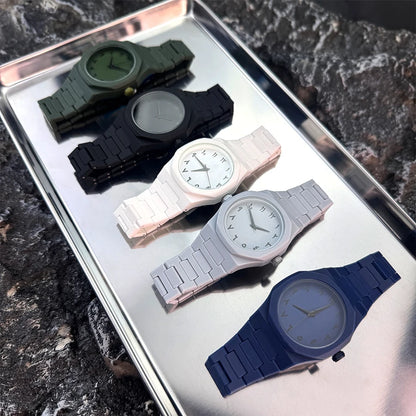 Hot sales in the Middle East high-end plastic men's watch with Arabic numerals neutral casual simple quartz watch
