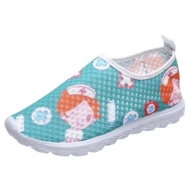Ladies Loafers Cartoon Nurse Doctor Print Women Sneakers Slip on Light Mesh Casual Shoes Summer Breathable Flats Zapatos