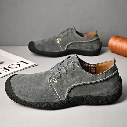 Suede Leather Casual Shoes For Men Lace Up Light Outdoor Sneakers Men Hiking Footwear Flats For Trekking Plus Size 38-46