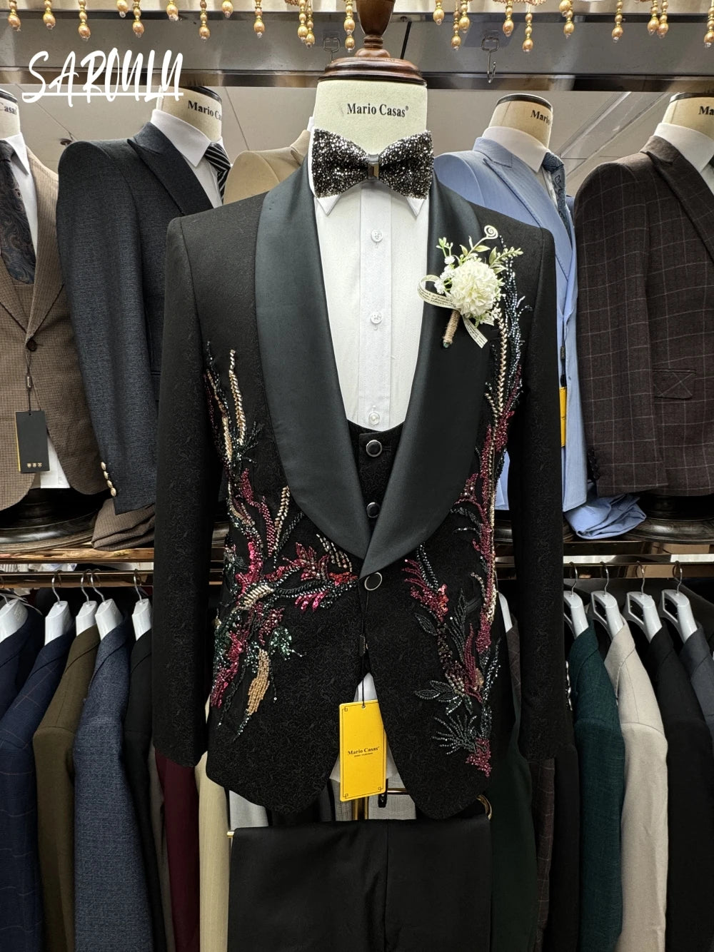 In Stock Stylish Men's Suit Customized Hot Sale Single Breasted New Handsome Banquet Jacket Vest Pants Luxurious Groom Wear