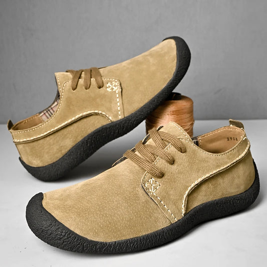 Suede Leather Casual Shoes For Men Lace Up Light Outdoor Sneakers Men Hiking Footwear Flats For Trekking Plus Size 38-46