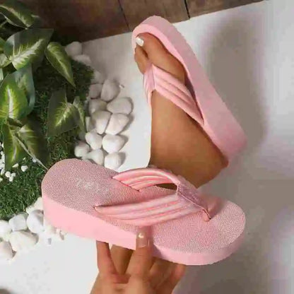 Womens Stylish Ultra Light Flip Flops Slides - Soft Indoor & Outdoor Sandals - Perfect for Beach, Pool, Vacation - Quick-Dry