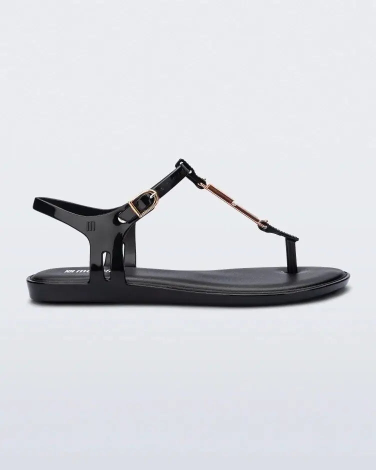2025 New Arrival Brand Girl Fashion Flat Summer Women Metal Flip-flop Sandals Jelly Shoes Ladies Beach Shoes SM269